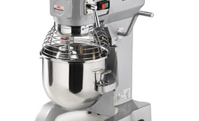 Habverő-, dagasztó-, keverő gép, 10 literes üsttel
