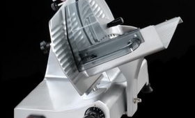 275-ös szeletelőgép